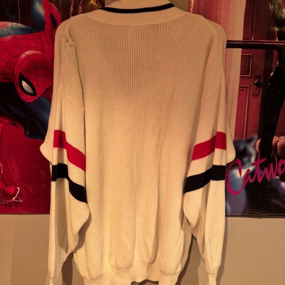 Vintage 1970s Sweater / Sweatshirt GM Oldsmobile USA Made (XL) Grandma Sweater - Picture 9 of 13